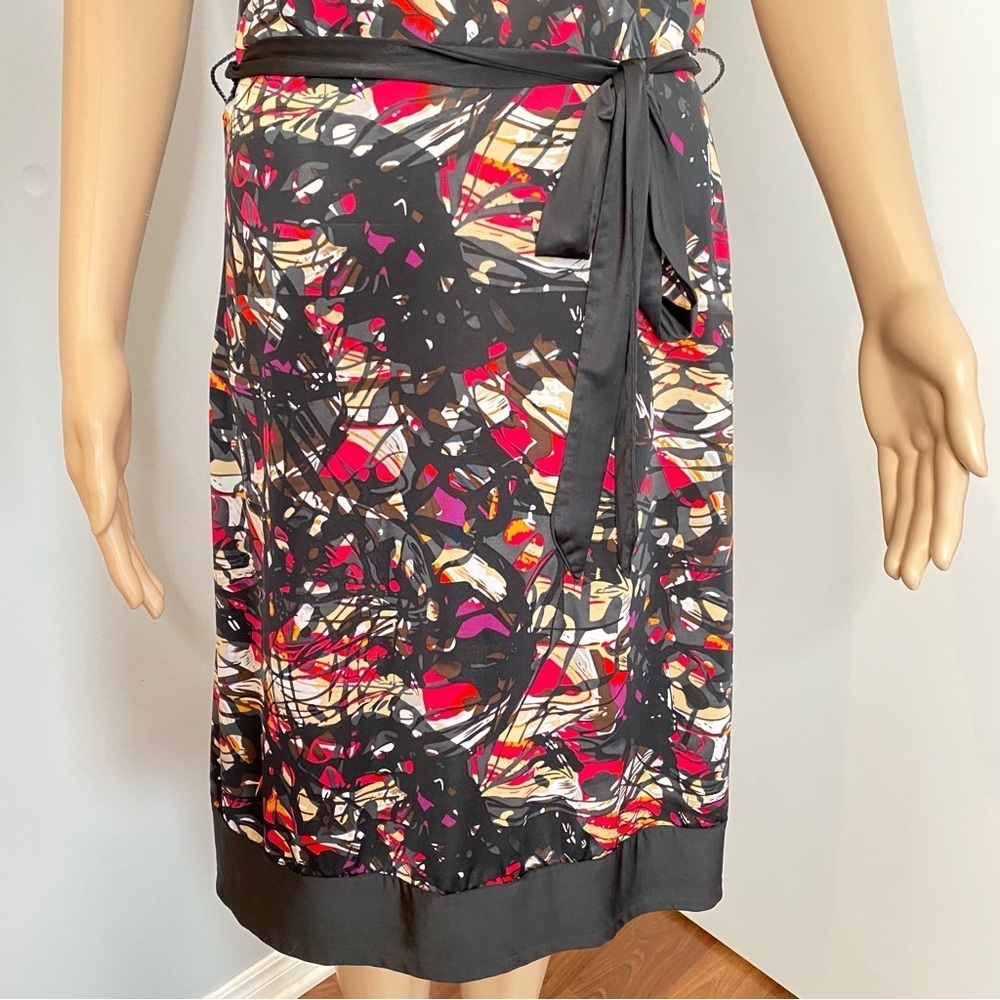 Abstract Print Black Dress - Picture 11 of 13